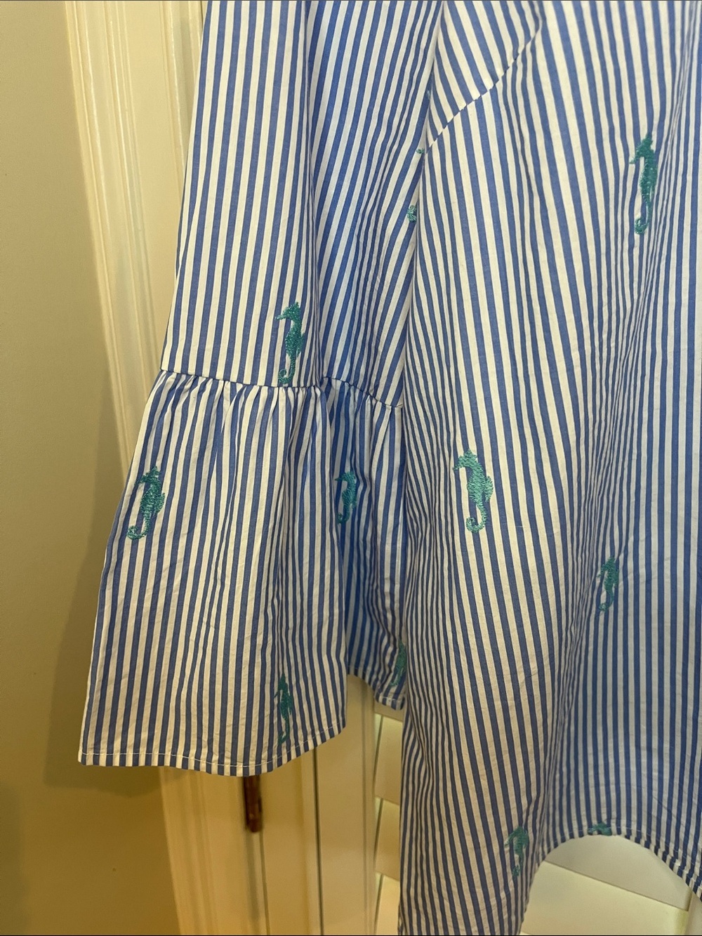 crown & ivy Blue and Teal Striped Bell-Sleeve Blouse L - Picture 3 of 9